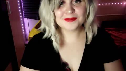 lulovia online show from 03.10.26