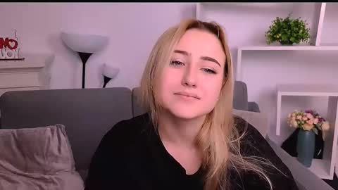 Lily online show from 03.01.26