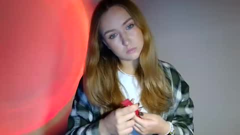 Lulu Baby18 online show from 10.11.25