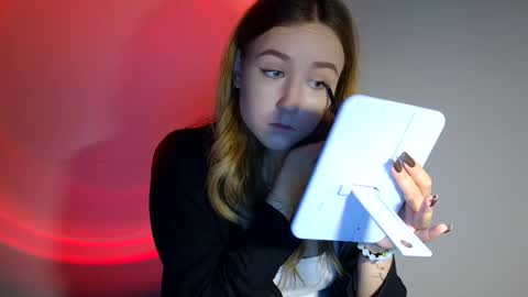 Lulu Baby18 online show from 10.19.25