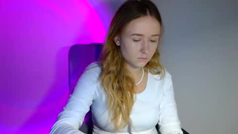 Lulu Baby18 online show from 11.09.25