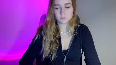 Lulu Baby18 online show from 12.03.25