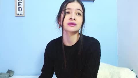 Snapshot of lulu_cm chatting on 10.16.25 lulu_cm online show from 10.16.25