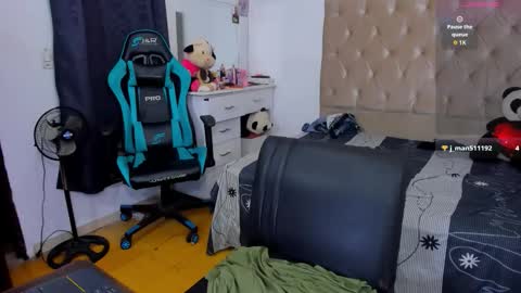 Snapshot of lulu_f1 chatting on 11.27.25 ferrer online show from 11.27.25