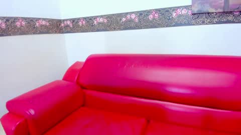 I AM LULU online show from 11.08.25