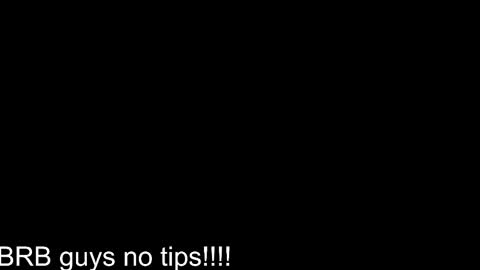 Snapshot of lulu_js_ chatting on 11.22.25 elizabeth online show from 11.22.25