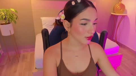 L U M A online show from 10.02.25