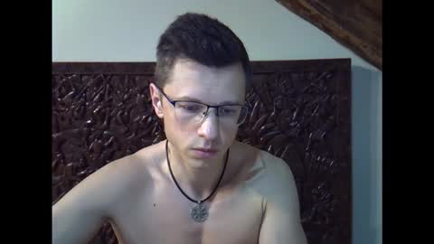 Snapshot of lumberjack__666 chatting on 12.17.25 Andrew independent model 2000-0000 CET daily online show from 12.17.25