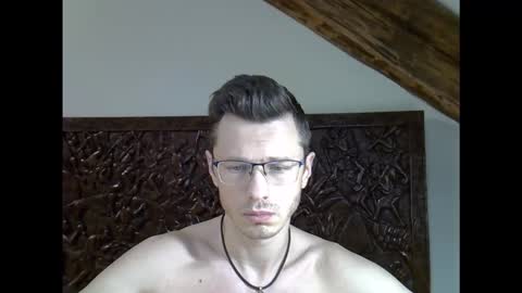 Andrew independent model 2000-0000 CET daily online show from 02.18.26