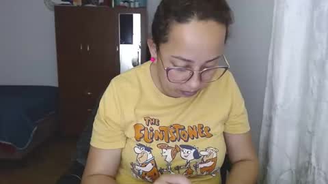 Snapshot of lumi_84 chatting on 12.15.24 LUMI online show from 12.15.24