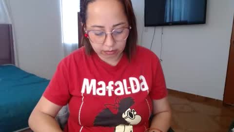 Snapshot of lumi_84 chatting on 01.26.25 LUMI online show from 01.26.25