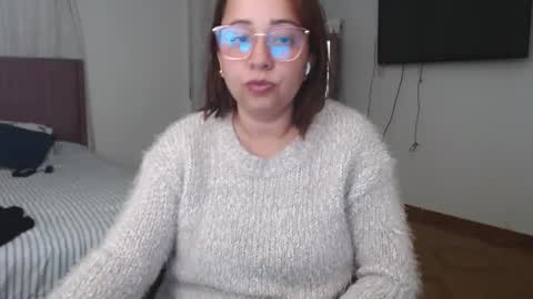 Snapshot of lumi_84 chatting on 01.31.25 LUMI online show from 01.31.25