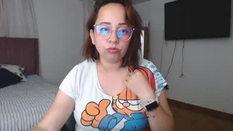 Snapshot of lumi_84 chatting on 02.02.25 LUMI online show from 02.02.25