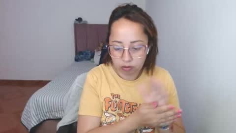 Snapshot of lumi_84 chatting on 02.24.25 LUMI online show from 02.24.25