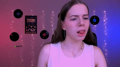 Sweet Lumi online show from 06.03.26