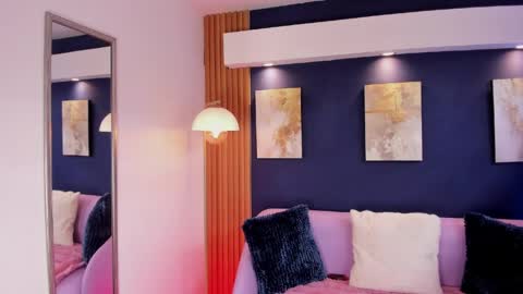 Snapshot of lumiernova chatting on 04.07.26 Lumier online show from 04.07.26