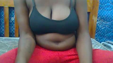 Snapshot of luminous_lust254 chatting on 07.11.26 luminous_lust254 online show from 07.11.26