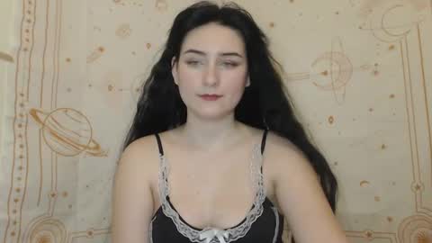Lumulav online show from 02.15.25