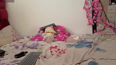 KITSUNE online show from 01.10.26