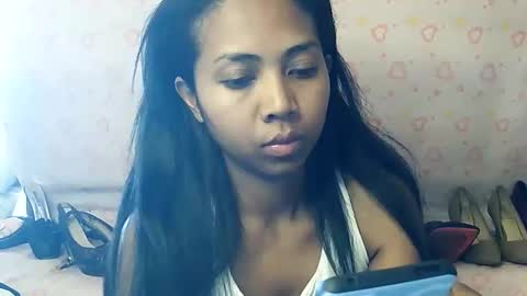 Snapshot of luna019 chatting on 11.30.25 Luna online show from 11.30.25