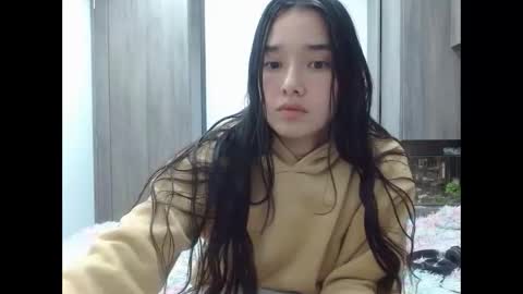Snapshot of luna777__777 chatting on 06.11.26 luna online show from 06.11.26