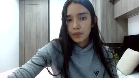 Snapshot of luna777__777 chatting on 06.14.26 luna online show from 06.14.26