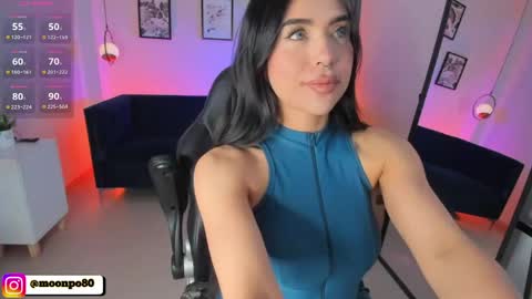 Snapshot of luna__ponce chatting on 05.03.26 online show from 05.03.26