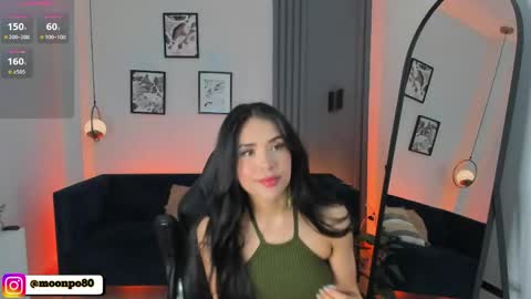 Snapshot of luna__ponce chatting on 05.22.26 online show from 05.22.26