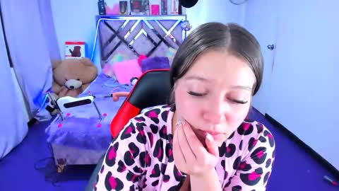 Snapshot of luna_analya chatting on 03.06.26 luna_analya online show from 03.06.26