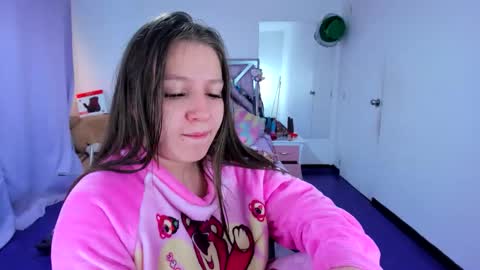 Snapshot of luna_analya chatting on 04.01.26 luna_analya online show from 04.01.26