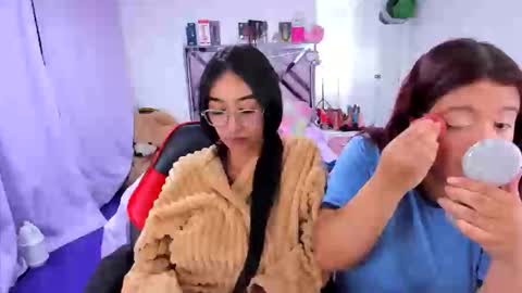 Snapshot of luna_analya chatting on 05.21.26 luna_analya online show from 05.21.26