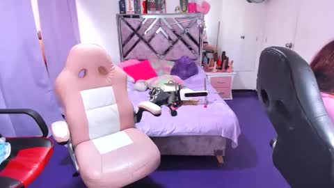 Snapshot of luna_analya chatting on 05.25.26 luna_analya online show from 05.25.26