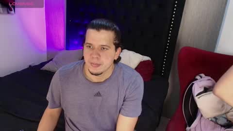 Snapshot of luna_and_titan chatting on 11.24.25 Luna And Titan online show from 11.24.25