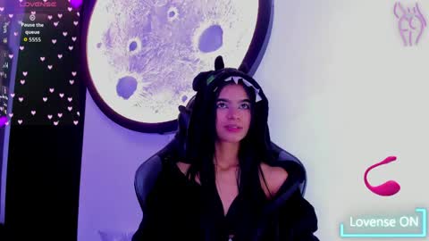 luna_bella_23 online show from 05.30.26