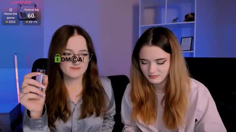 luna_berryy online show from 12.05.25