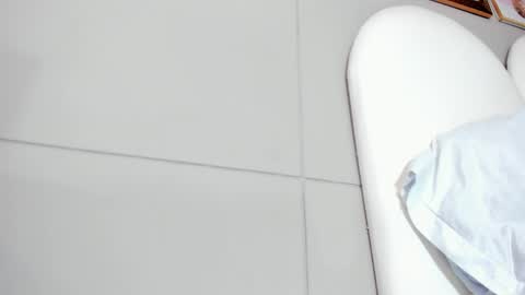 luna_bradley_ online show from 04.07.26