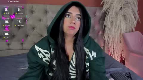 luna_cute14 online show from 03.10.26