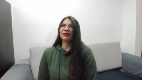 luna  online show from 12.04.25