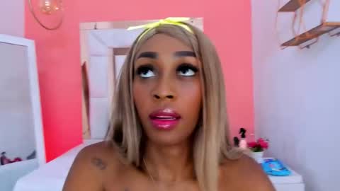 Luna online show from 10.24.25