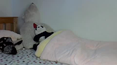Snapshot of luna_empress chatting on 05.03.26 maskedmalkia online show from 05.03.26