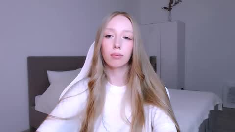 Luna online show from 11.04.25