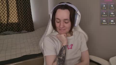 luna_loveeee online show from 04.15.26