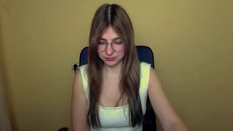 Luna online show from 10.23.25