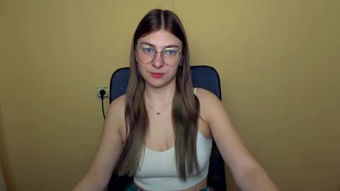 Luna online show from 11.24.25