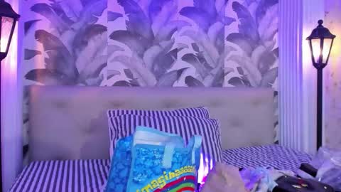 Luna Morgan online show from 10.19.25