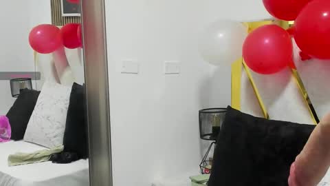 Snapshot of luna_naughty1 chatting on 02.16.26 luna_naughty1 online show from 02.16.26