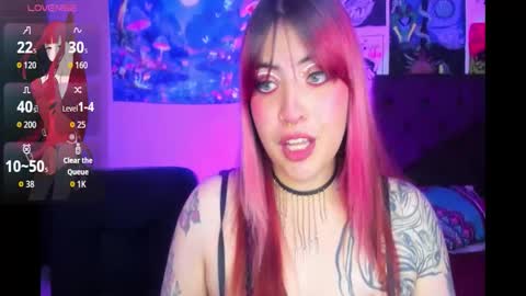 Snapshot of luna_ray420 chatting on 09.29.25 MISS LUNA online show from 09.29.25