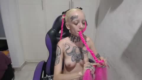 Luna online show from 02.02.25