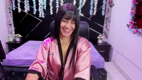 luna_staar_ online show from 02.04.26