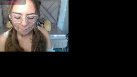 Live 1000pm 600am COLOMBIAN HOUR online show from 11.12.25